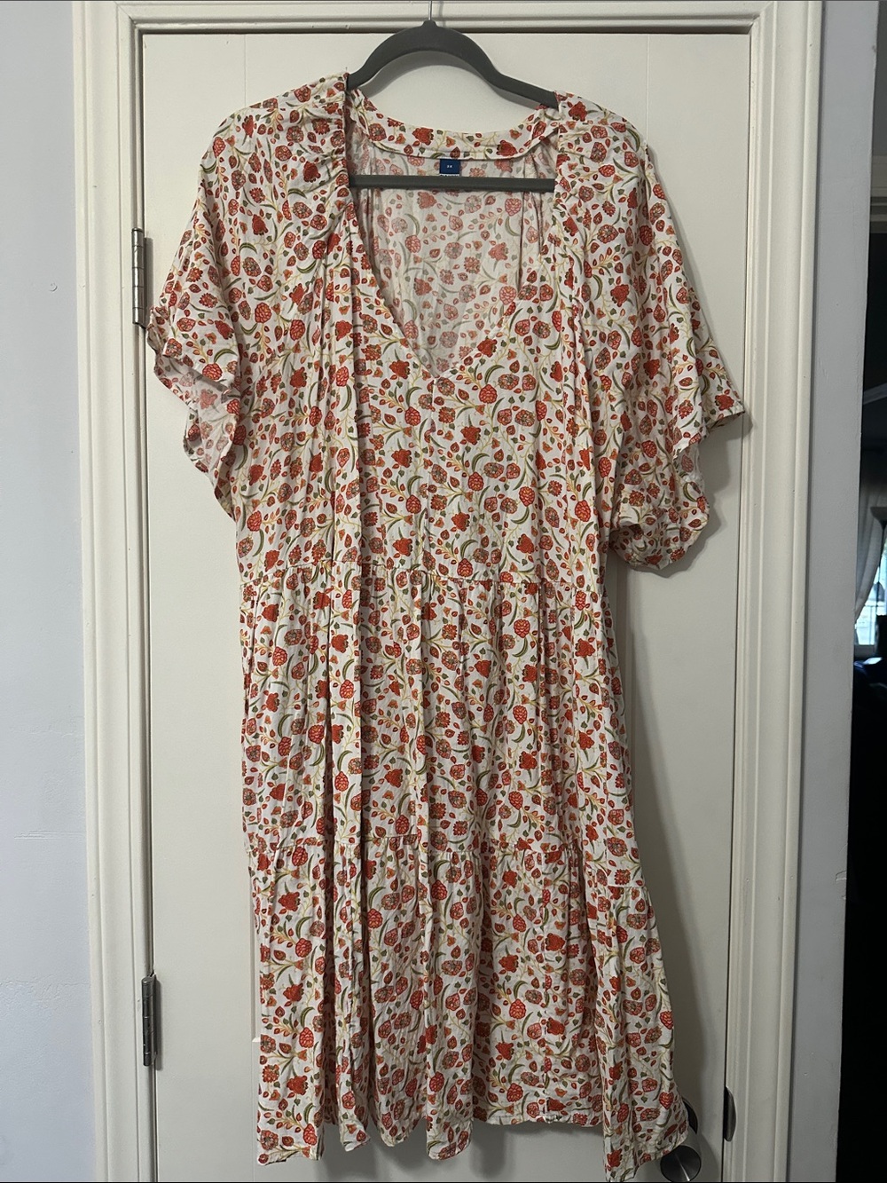 Old Navy White Floral Midi Dress